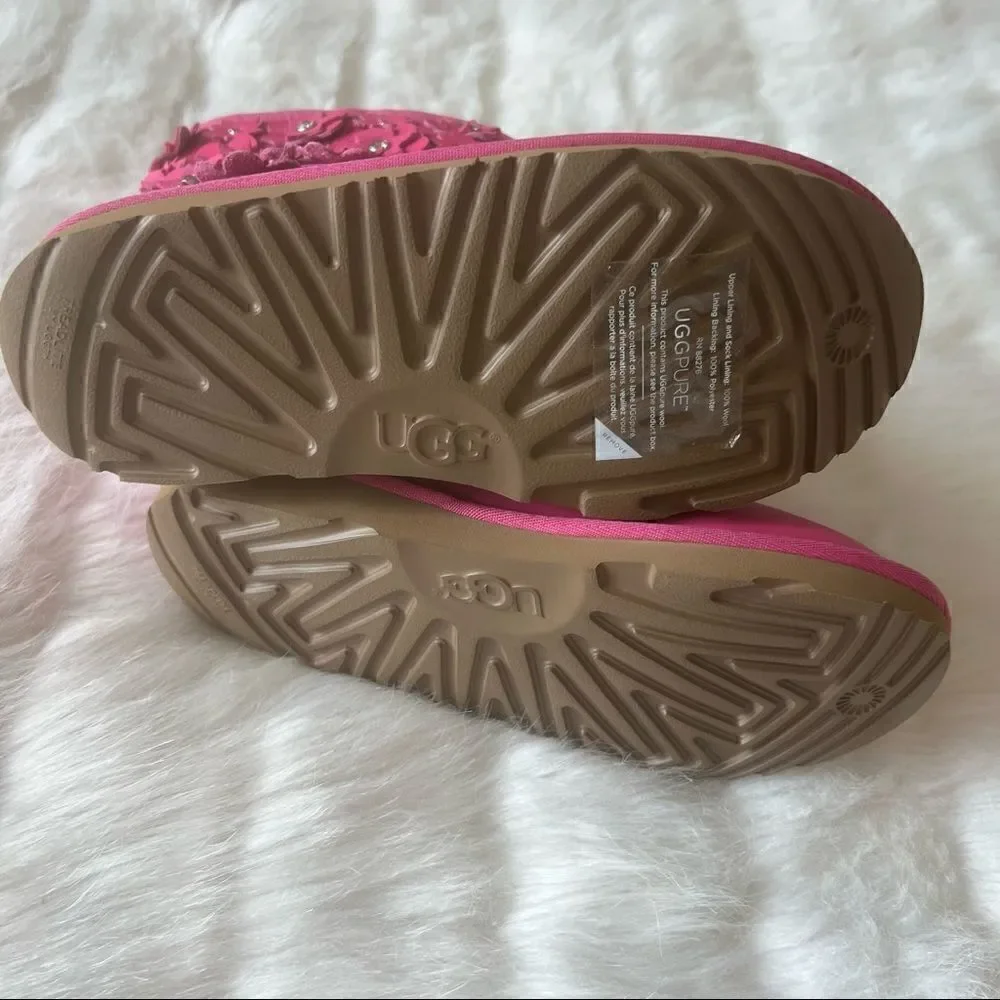 UGG Nubuck Studded Accents Snow Boots (4)